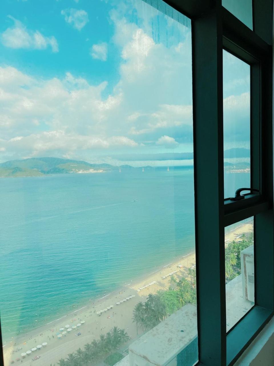 Gold Beach Nha Trang Apartment Eksteriør bilde