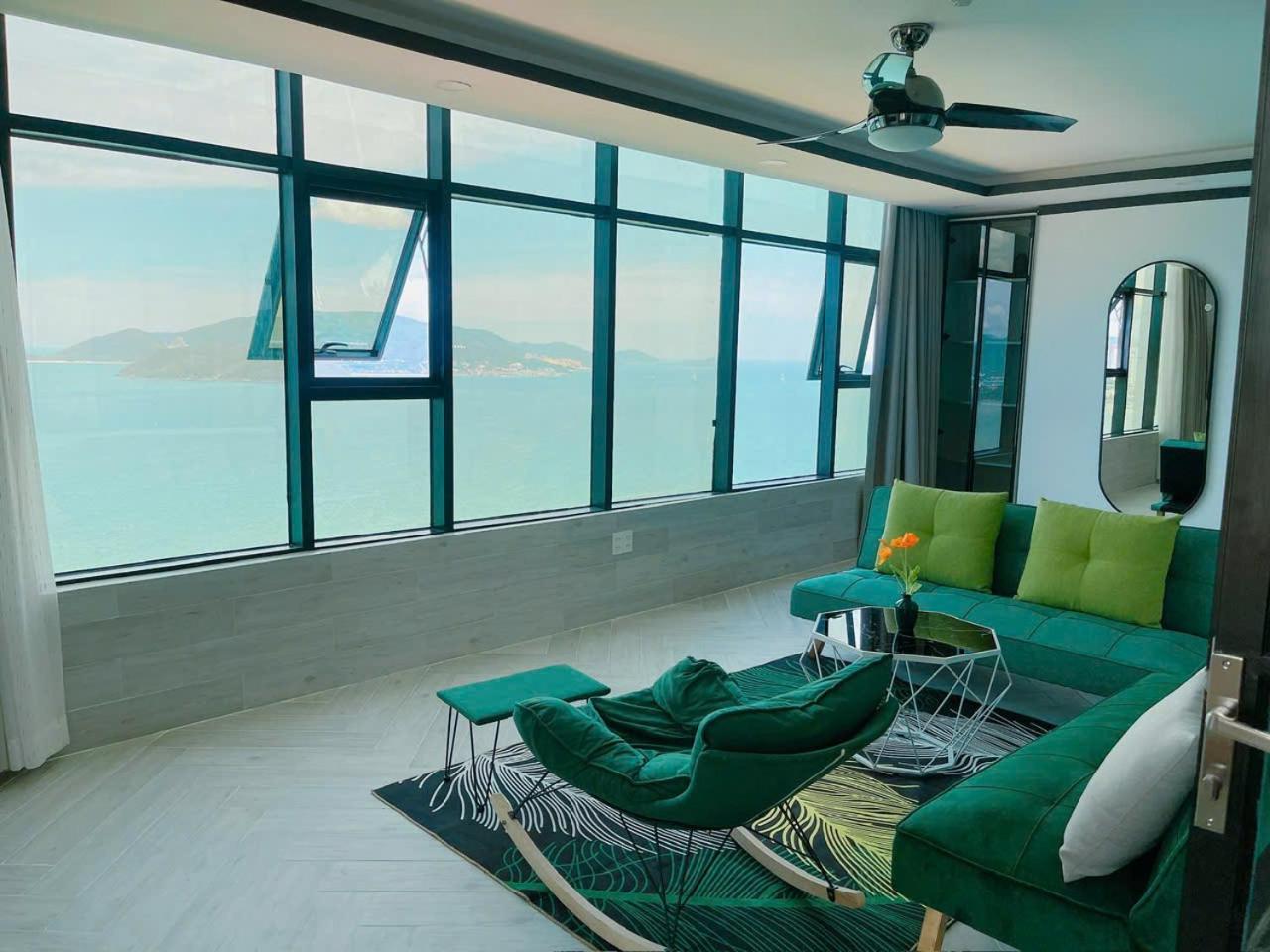 Gold Beach Nha Trang Apartment Eksteriør bilde