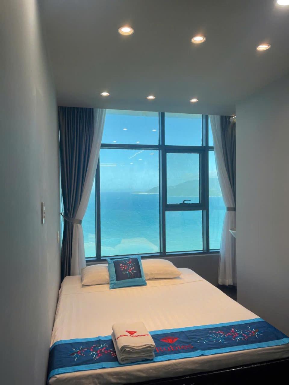 Gold Beach Nha Trang Apartment Eksteriør bilde
